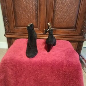 Coach Black Heeled Boots with Sleek Design